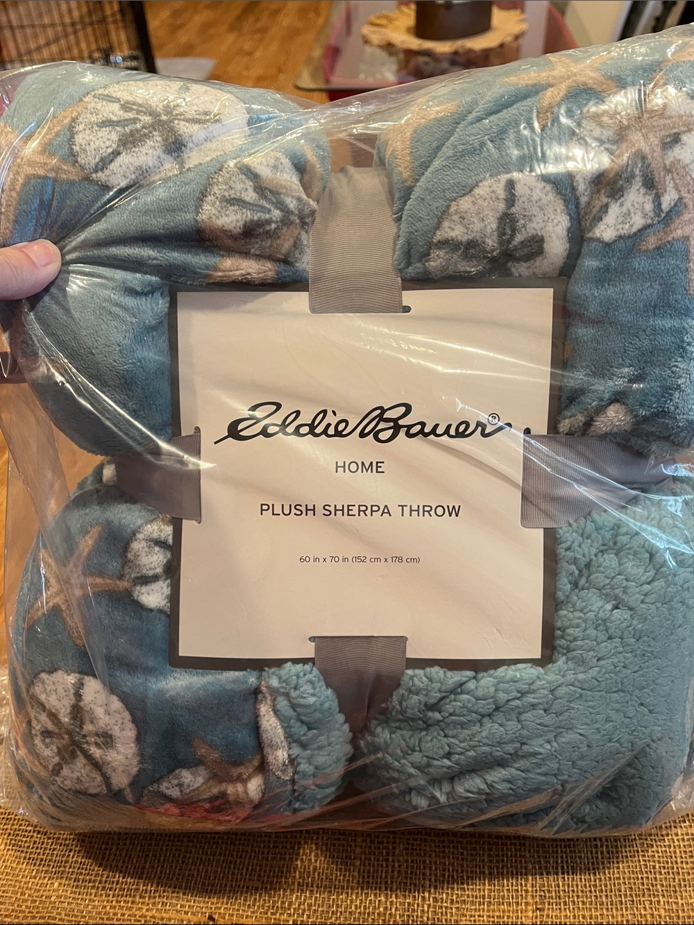 Eddie Bauer Teal Seashell Plush Sherpa Throw